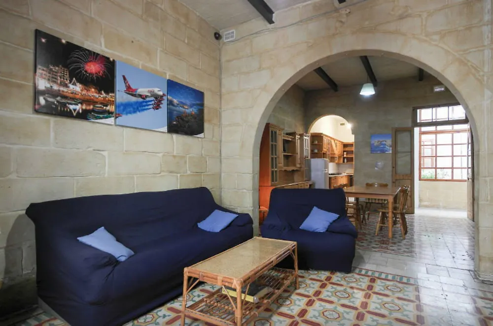 Peacehaven 8 - Hostel Sliema